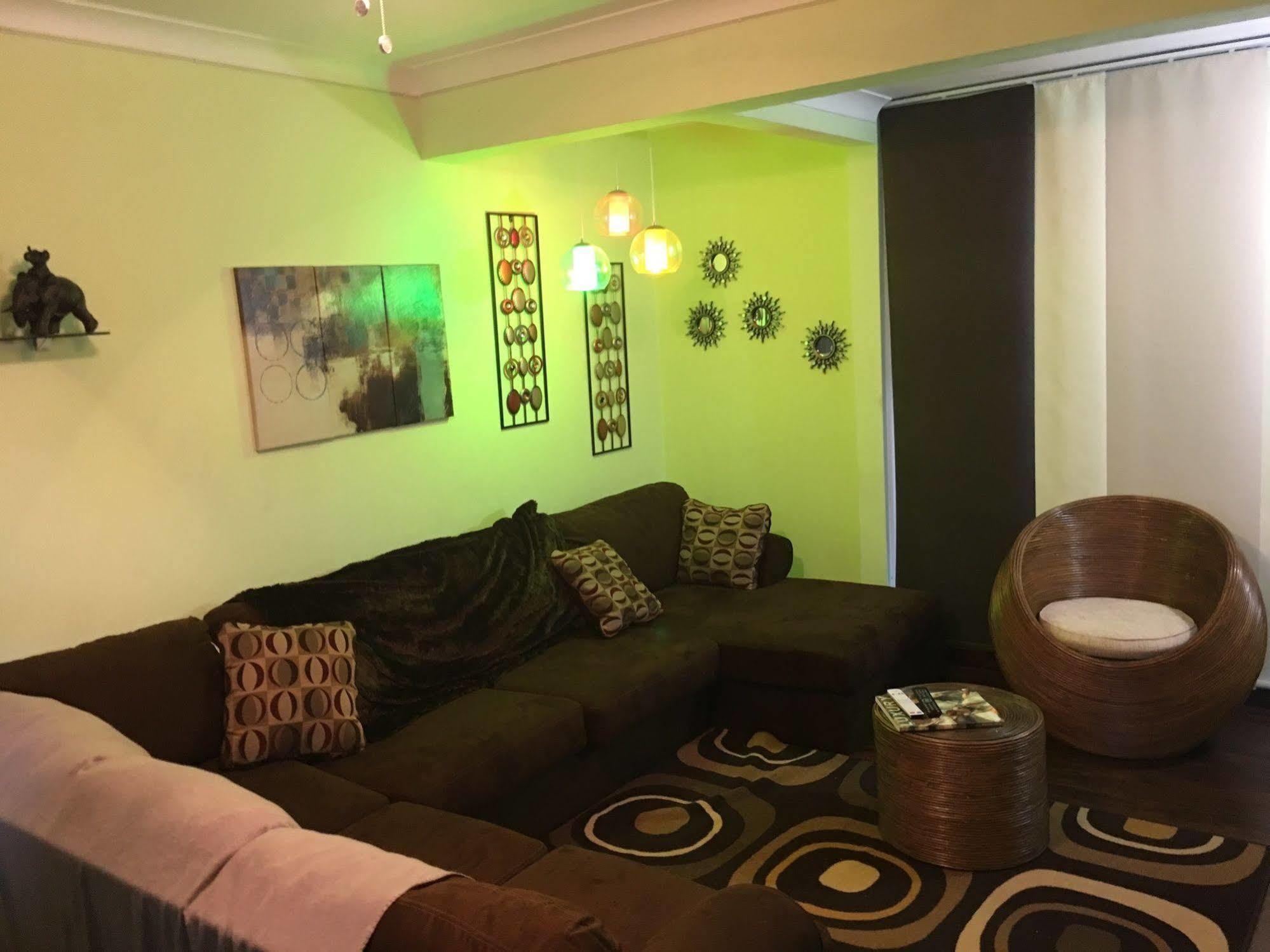 Abacus Jamaica The Zana Suites كينغستون المظهر الخارجي الصورة